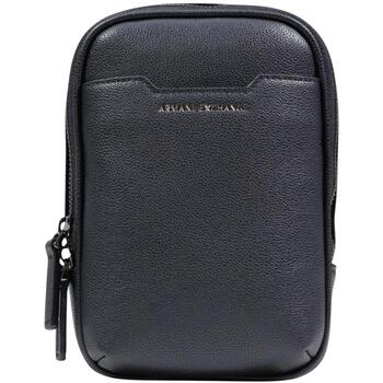 ARMANI EXCHANGE Olkalaukku 'ALEX' musta