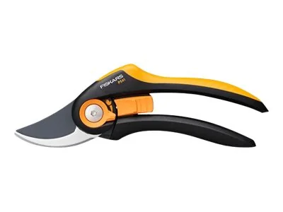 Fiskars Plus SmartFit oksasakset ohileikkaava P541