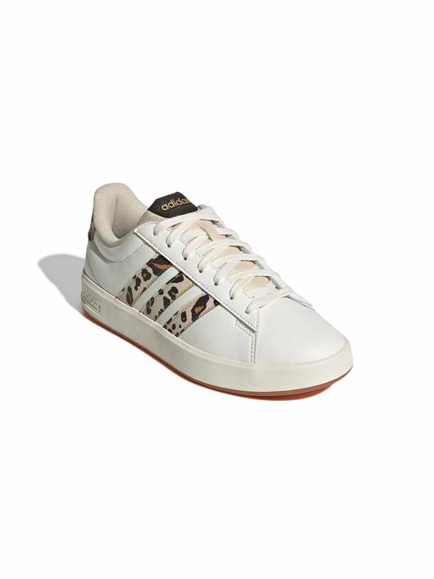 Kengät adidas GRAND COURT 3.0 39 1/3