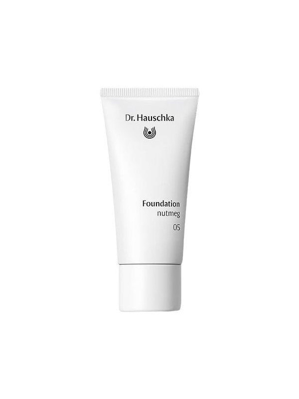 Dr. Hauschka Foundation 05 Nutmeg