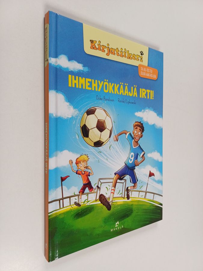 Ihmehyökkääjä irti!