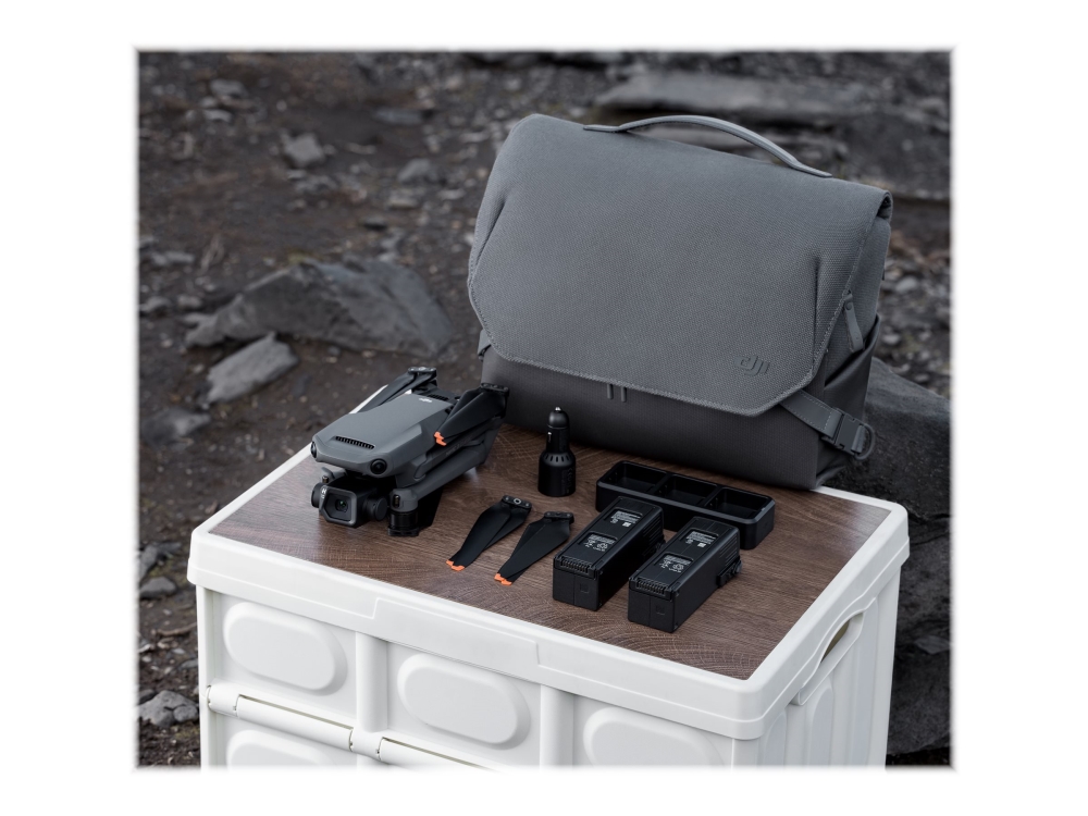 DJI Mavic 3 Fly More Kit tarvikepakkaus