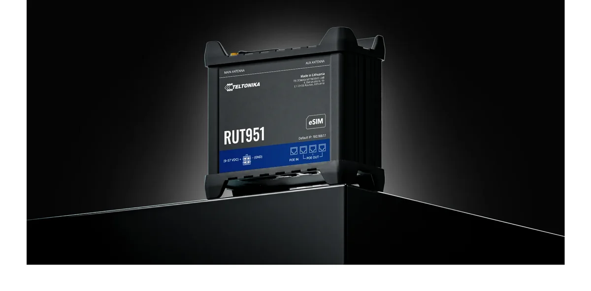 Teltonika RUT951 (RUT951B10K00 PoE+) - Wireless router LTE