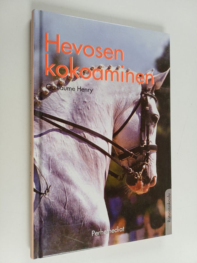 Hevosen kokoaminen