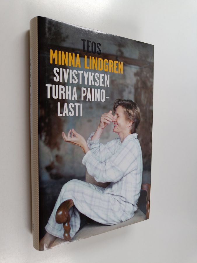 Sivistyksen turha painolasti