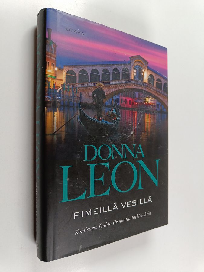 Pimeillä vesillä