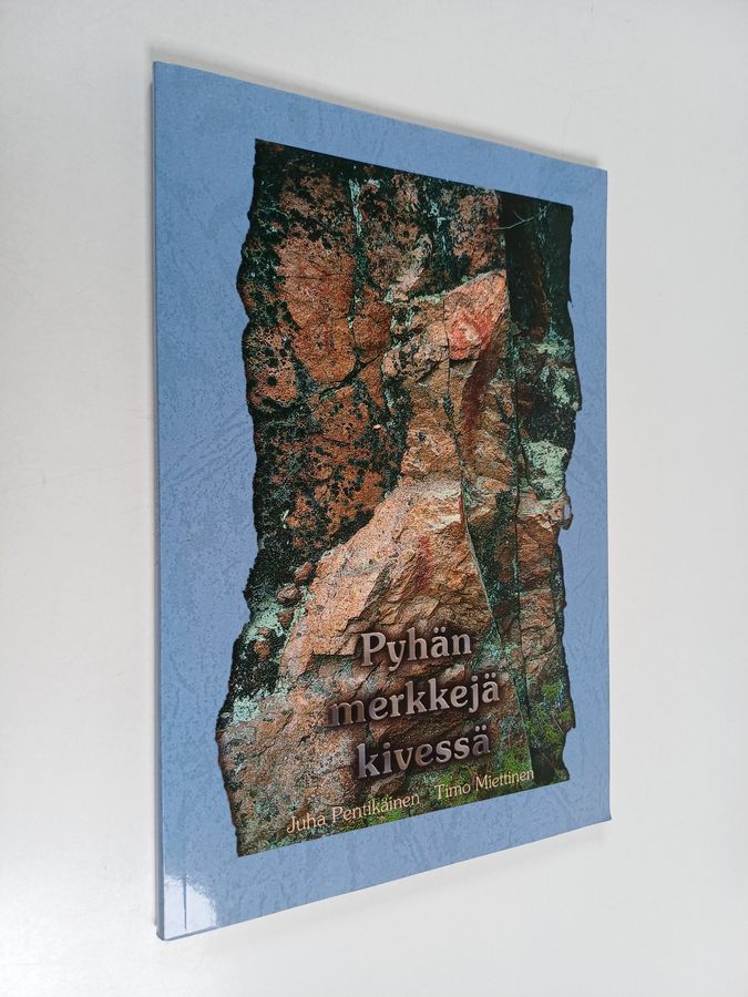 Pyhän merkkejä kivessä