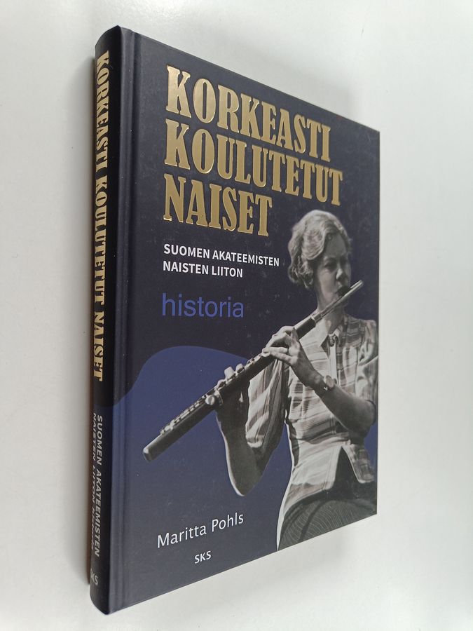 Korkeasti koulutetut naiset
