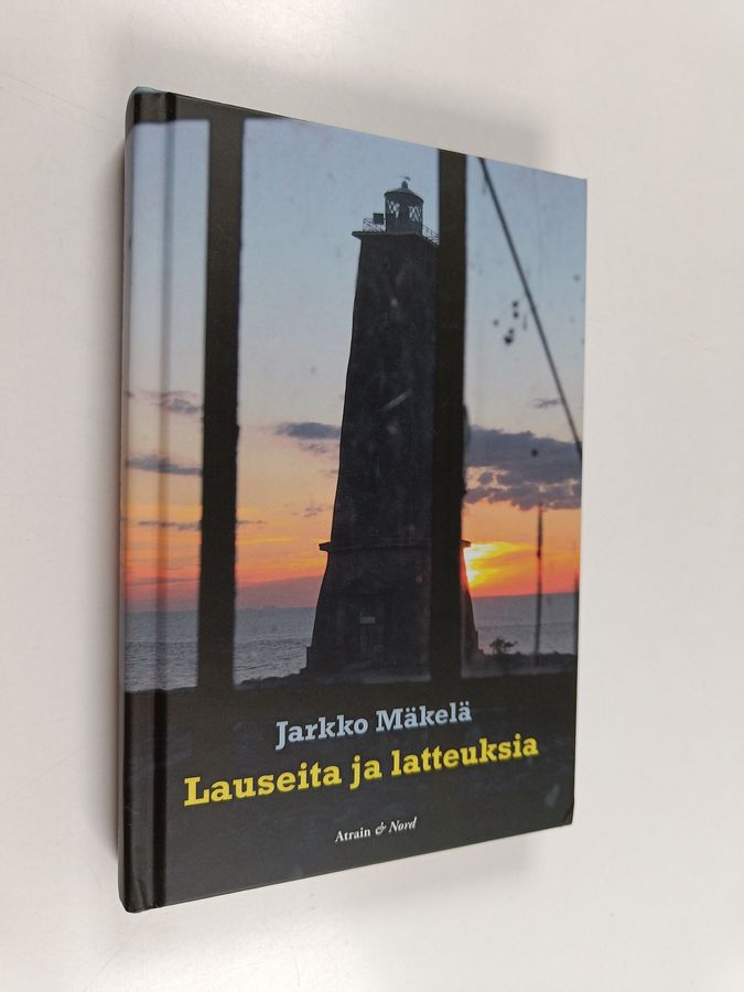 Lauseita ja latteuksia