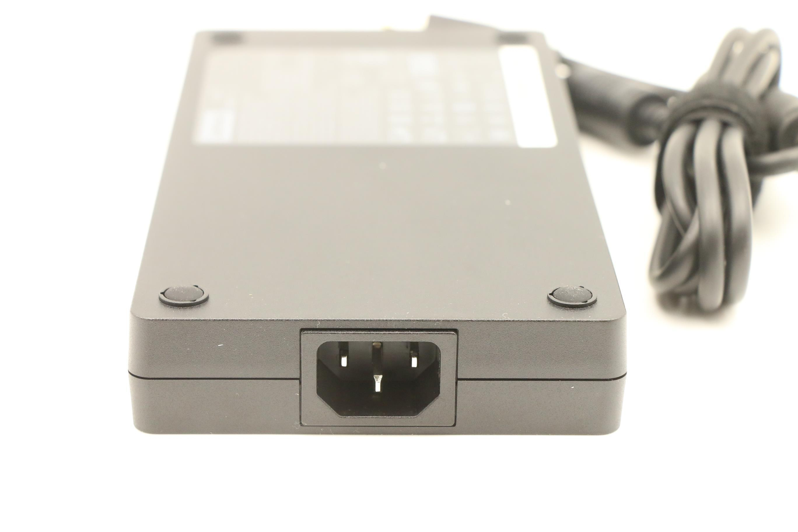 Lenovo 5a10w86289 Virta-adapteri Ja Vaihtosuuntaaja Sisätila 300 W Musta 300w