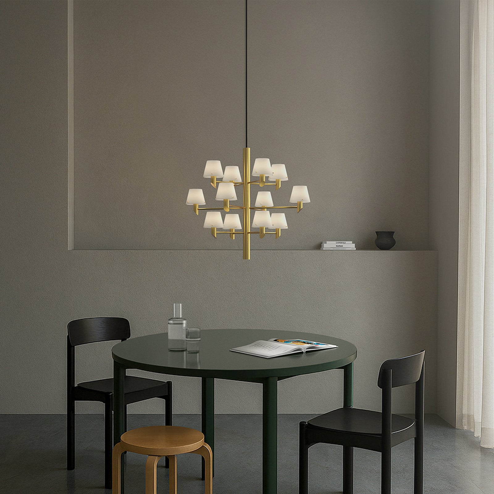 Gil-kattokruunu, messinkivärinen, Ø 67 cm, 12-lamppuinen - Herstal - Olohuone - Design - Metalli - Monilamppuinen