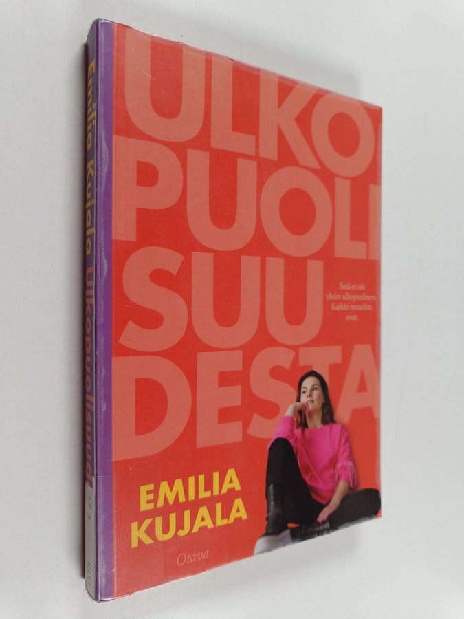 Ulkopuolisuudesta