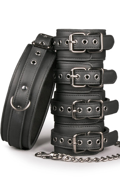 Fetish Set With Collar, Ankle- & Wrist Cuffs Asennonvarmistaja
