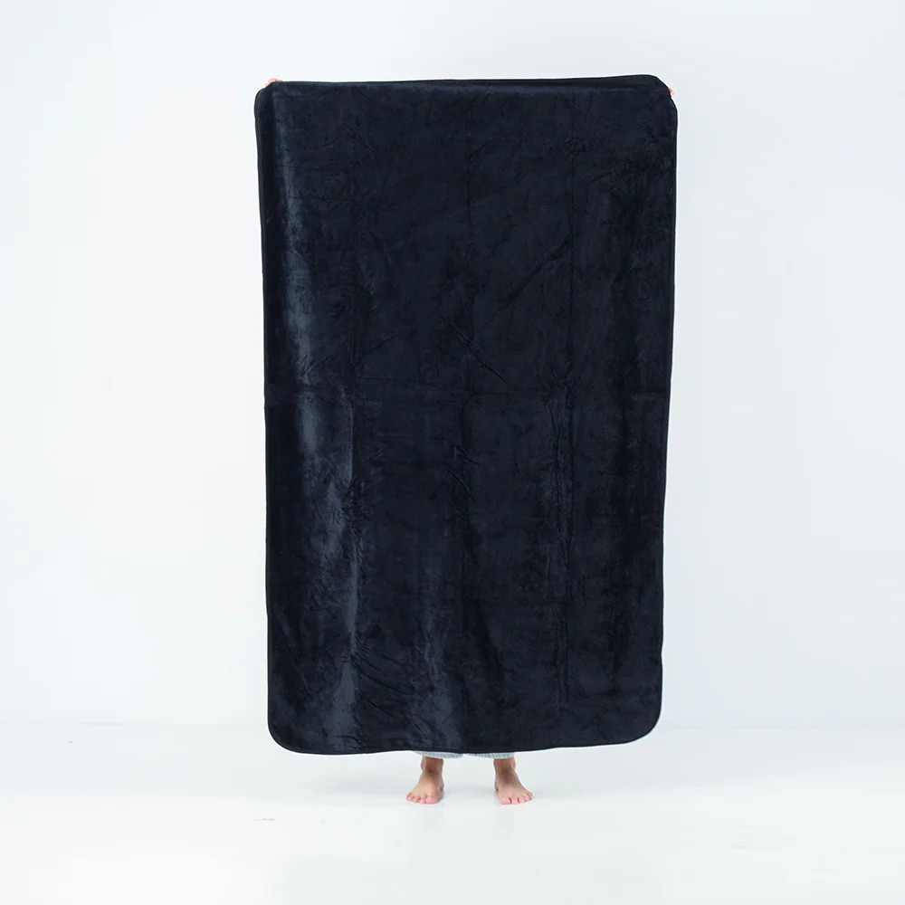 Splash Blanket The OG Black Medium 120x200cm Seksilakana