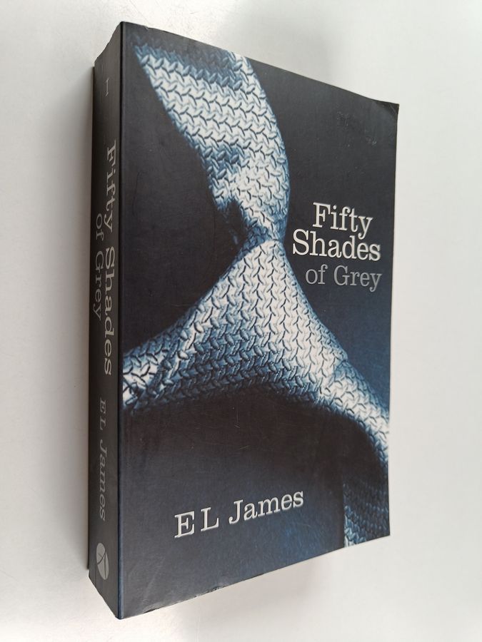 E. L. James : Fifty Shades of Grey