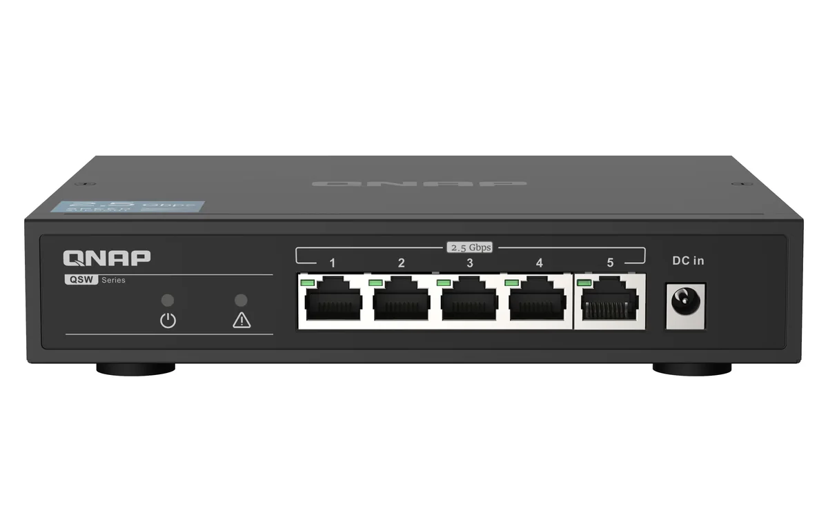 QNAP QSW-1105-5T - hallitsematon 5-porttinen 2,5 gigabitin Ethernet-pöytäkytkin, musta
